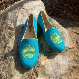 🐠 Jon Josef 🐠 Made In Spain Embroidered Flats